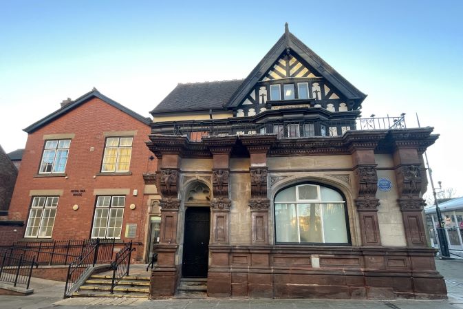 Exterior of Victorian building Royal Oak House