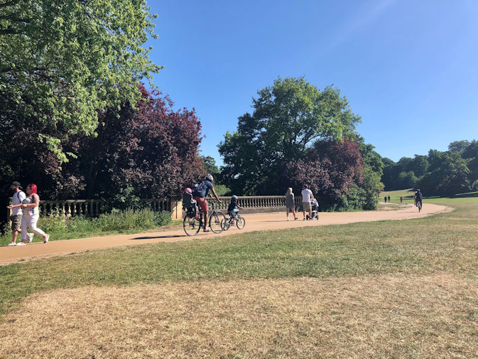 Darley park path