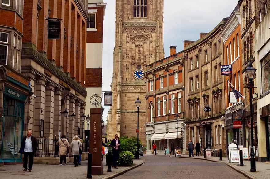 Irongate looking up to cathedral