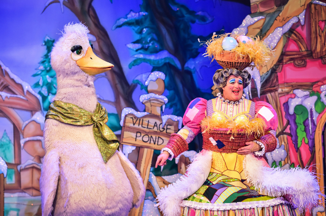 Shelley the Goose and Mother Goose in the 2023 panto at Derby Arena