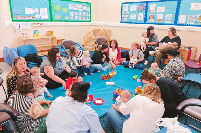 Councillor Alison Martin chats to mums at Becket Breastfeeding Club 