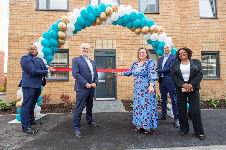 Councillor Nadine Peatfield and Councillor Cecile Wright with representatives from Compendium Living.