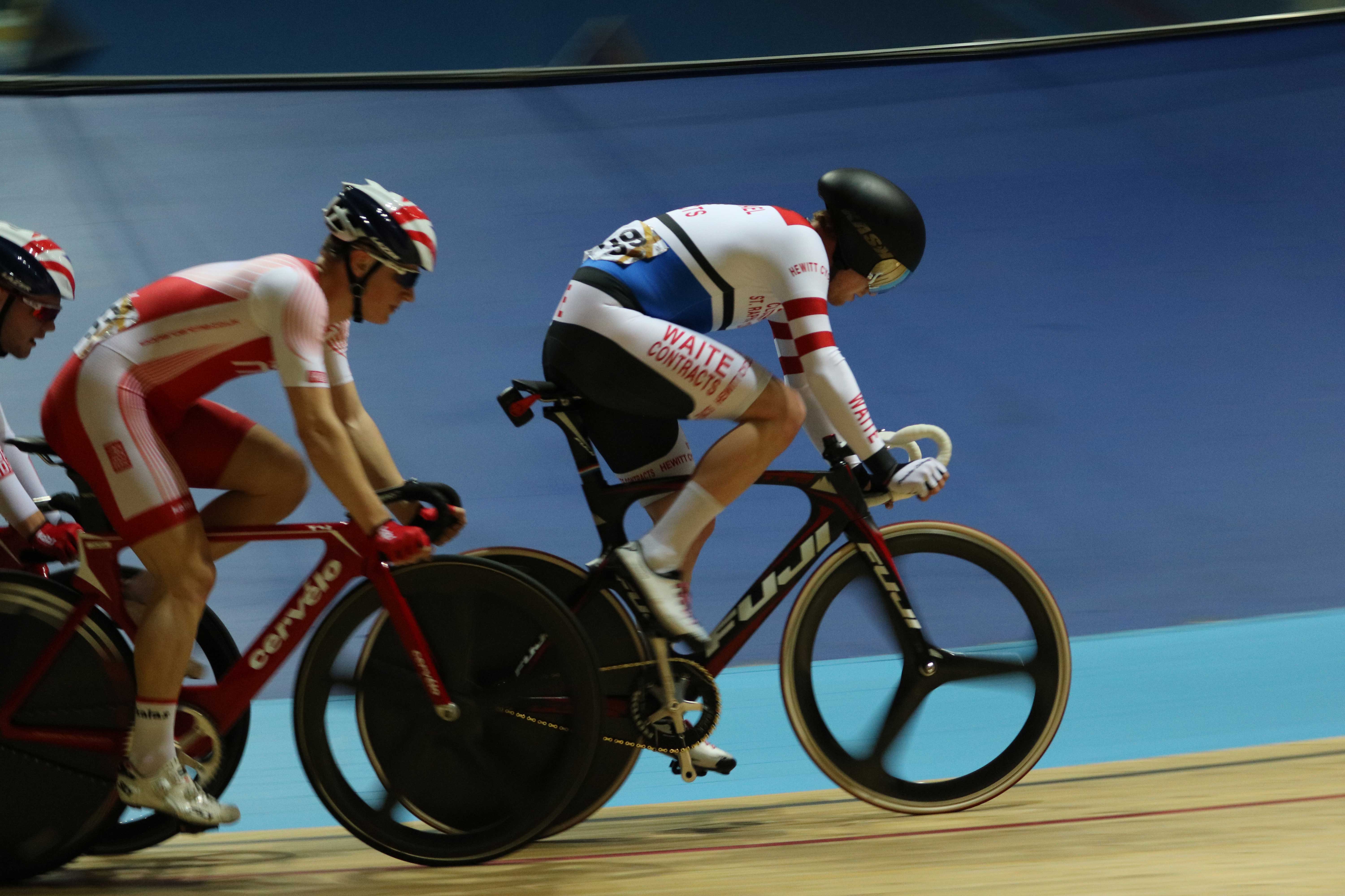 madison and omnium championships at derby arena