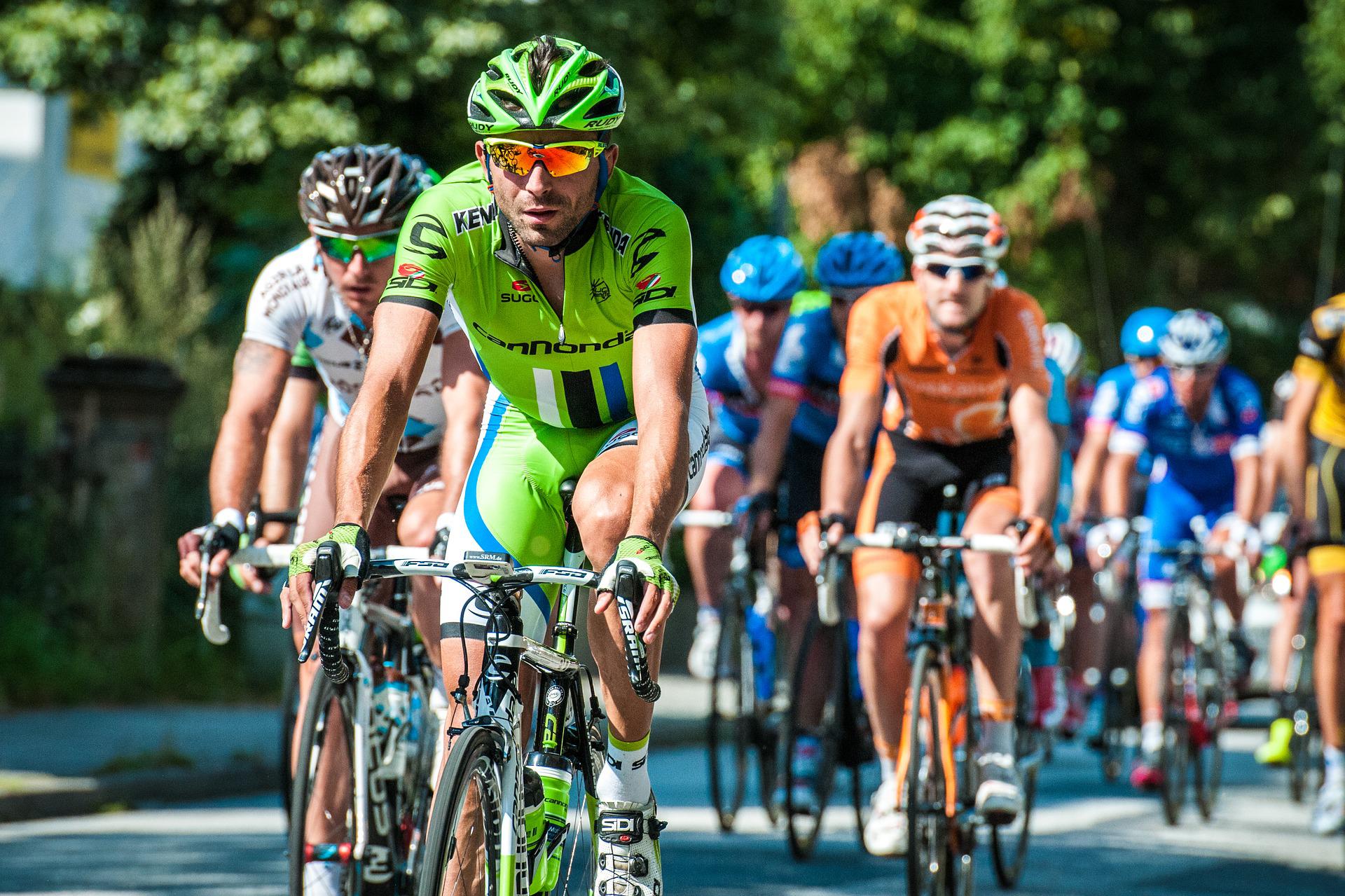 Men riding bikes in a cycle race